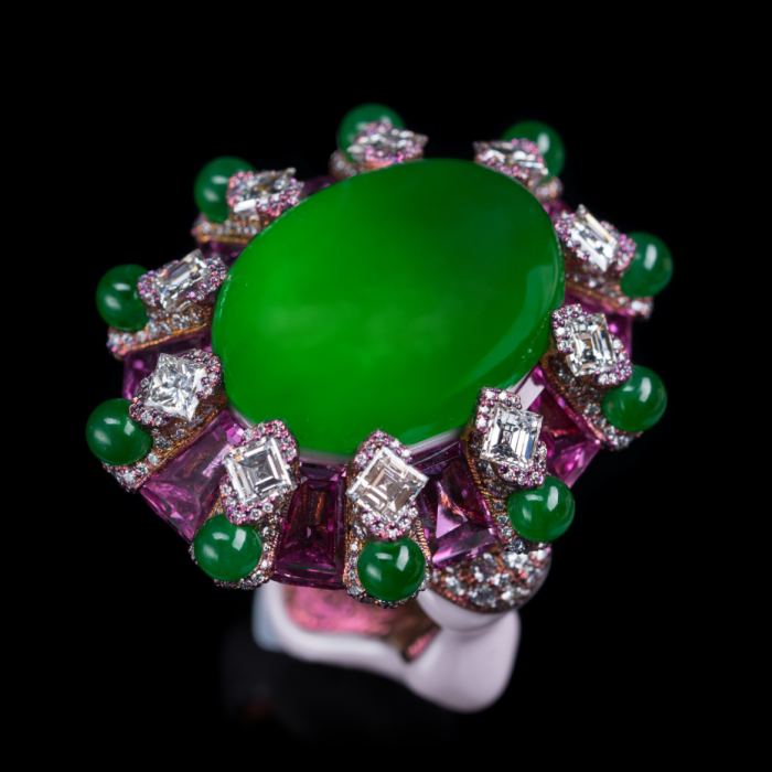 INTERVIEW-Wallace Chan discusses the strengths of jade in jewellery